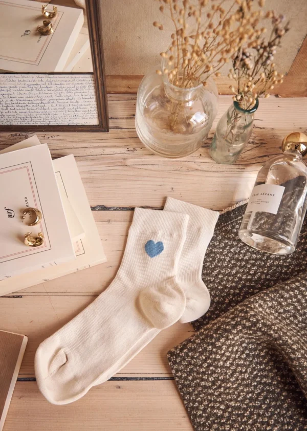 Sezane Herz Socken< Strümpfe